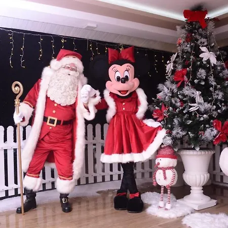 Willa Mona Hill Topola